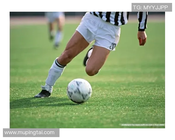 英国足球明星挥杆展现别样风采与运动魅力的精彩瞬间